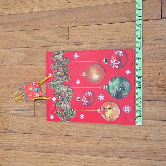 Set of 3 Christmas Gift Bags Snowman & Christmas Candy Holiday Gift Bags - Picture 4 of 9